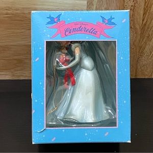 Vintage Disney Cinderella Grolier First Issue Christmas Ornament